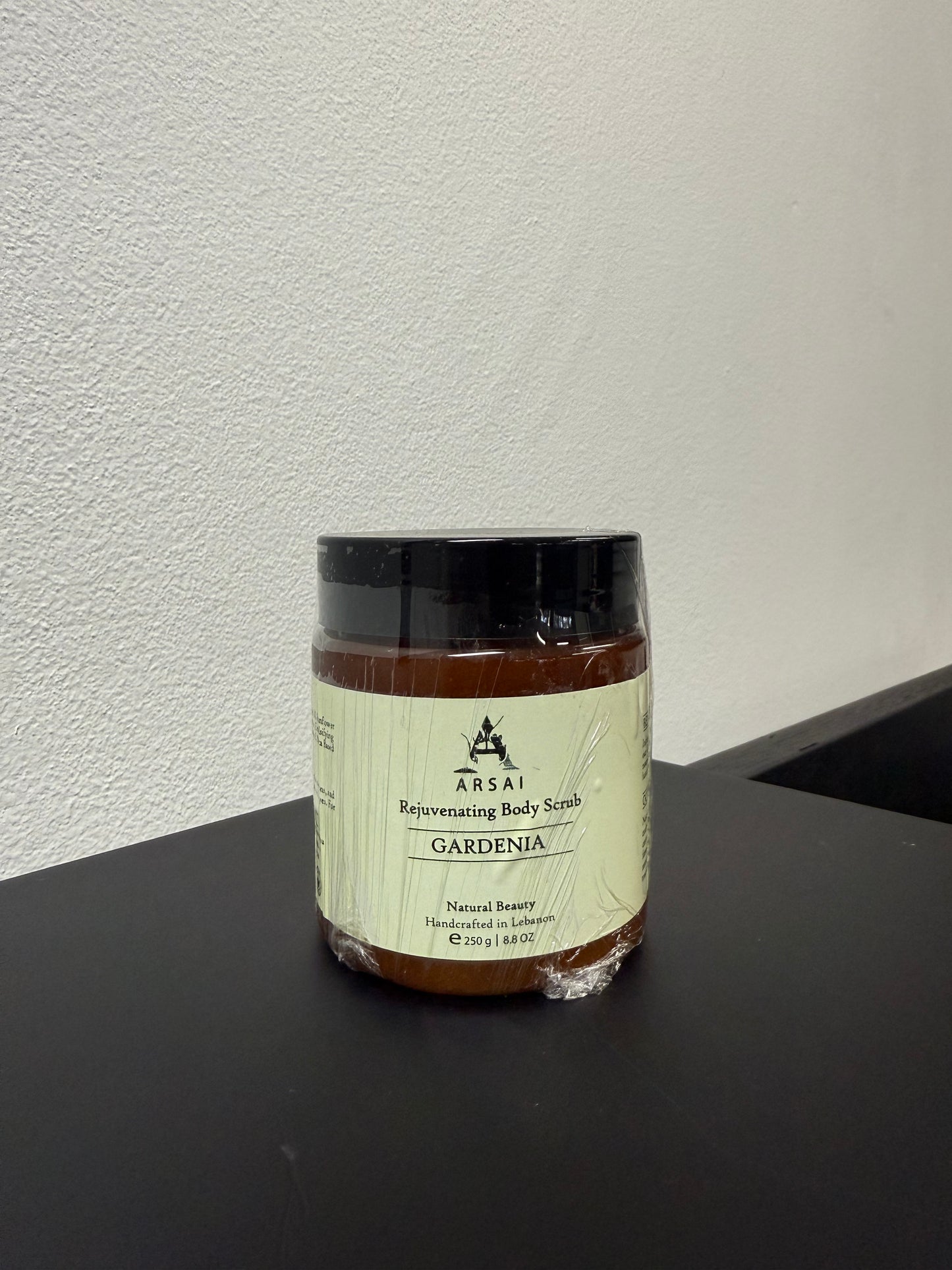 Exfoliating Olive and Gardenia Body Scrub 250g